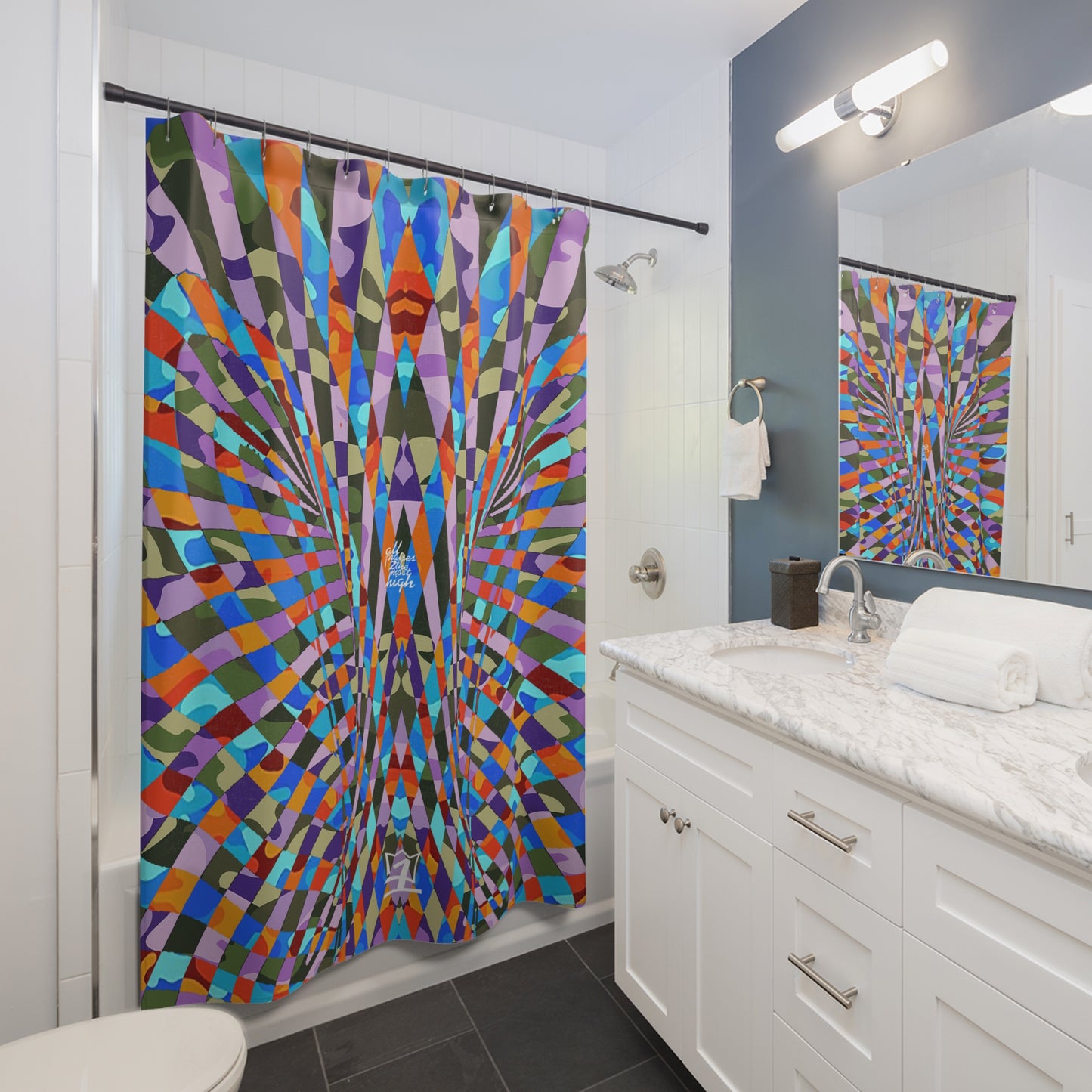 UNO ABSTRACTS Shower Curtains