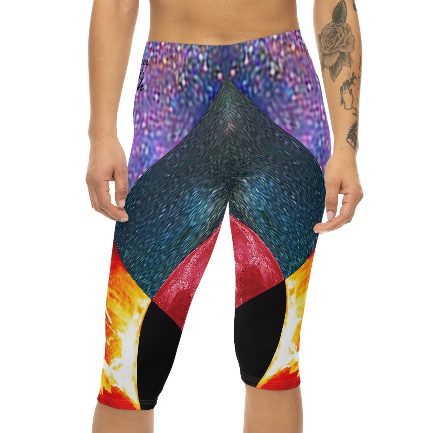 UNO ALLPRAISES III Women’s Capri Leggings (AOP)