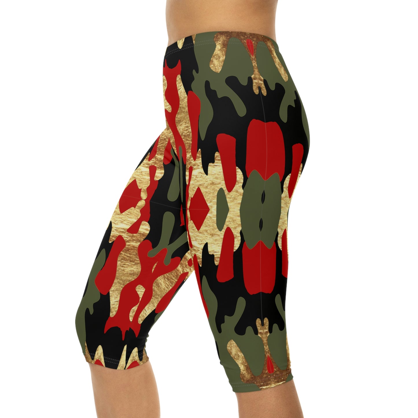 Women’s Capri Leggings (AOP)