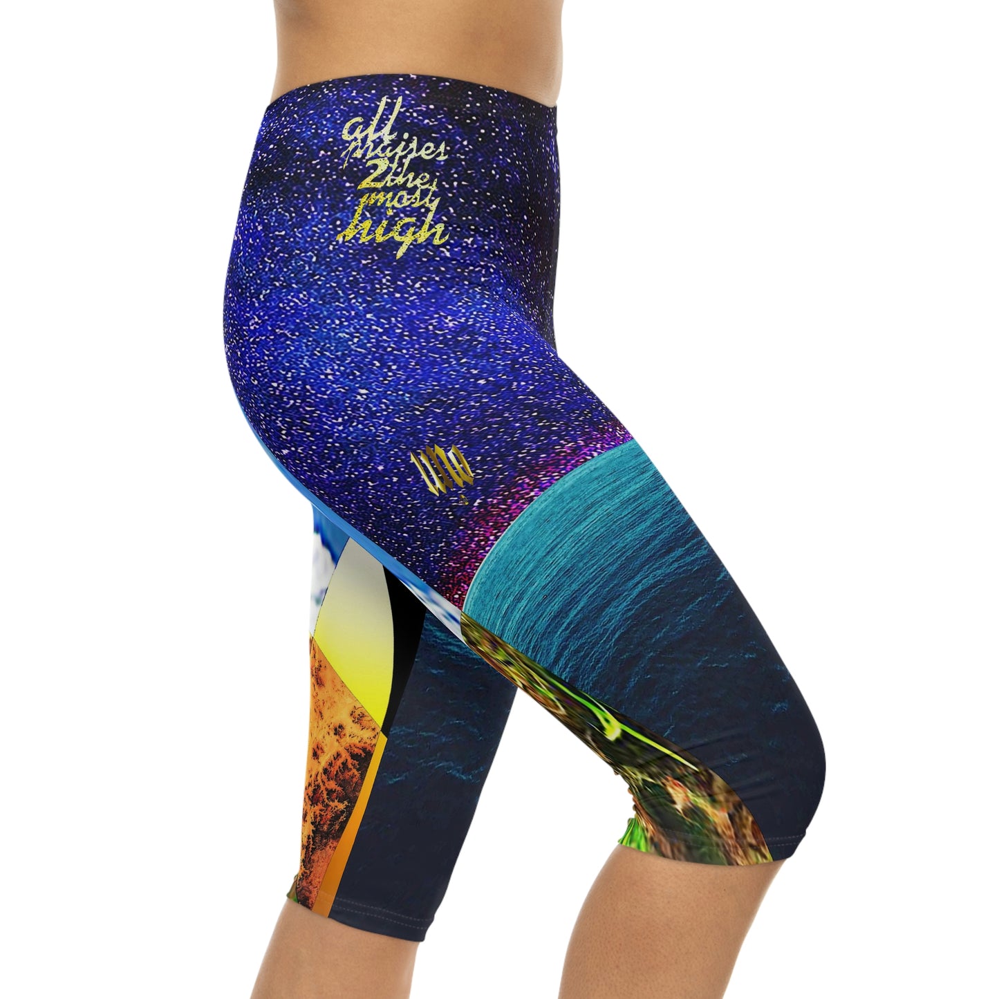 UNO ALLPRAISES II Women’s Capri Leggings (AOP)