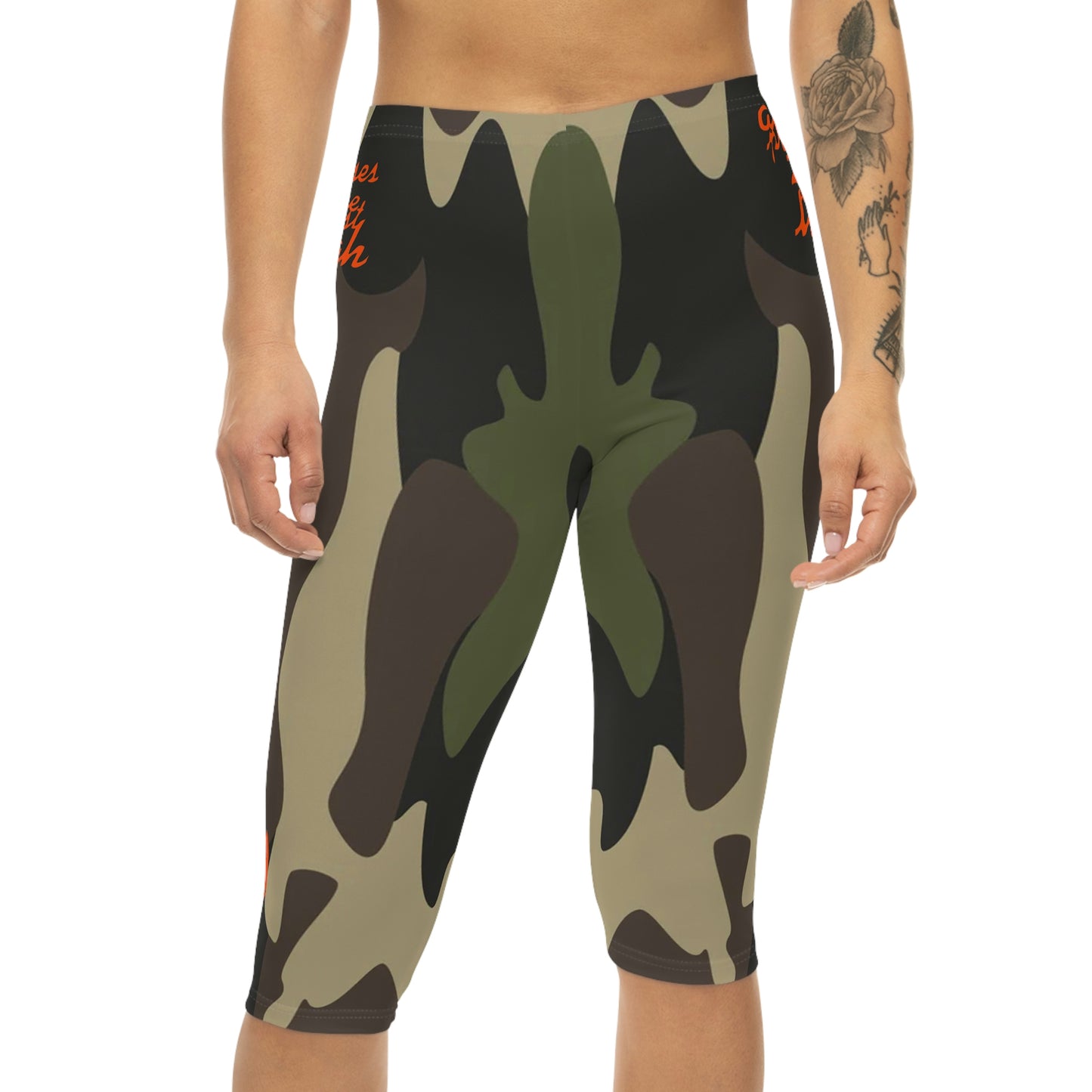UNO ALL PRAISES Women’s Capri Leggings (AOP) Cano Collection