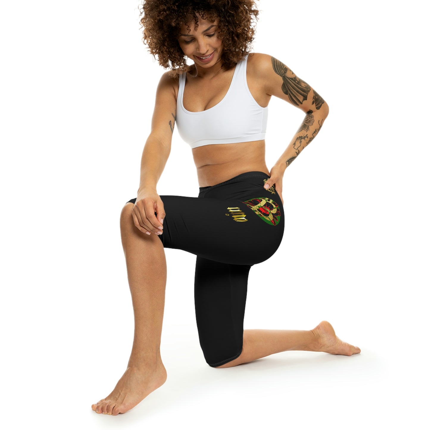 UNOBTCPOWERFLOWER Women’s Capri Leggings (AOP)