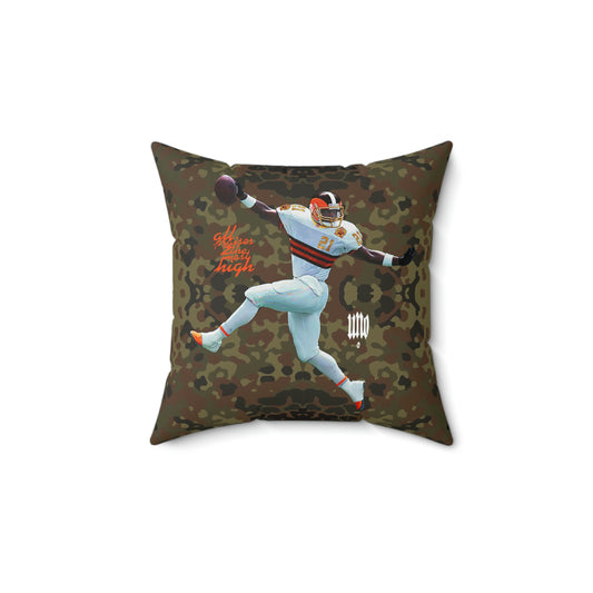UNO LOVETHELAND Faux Suede Square Pillow