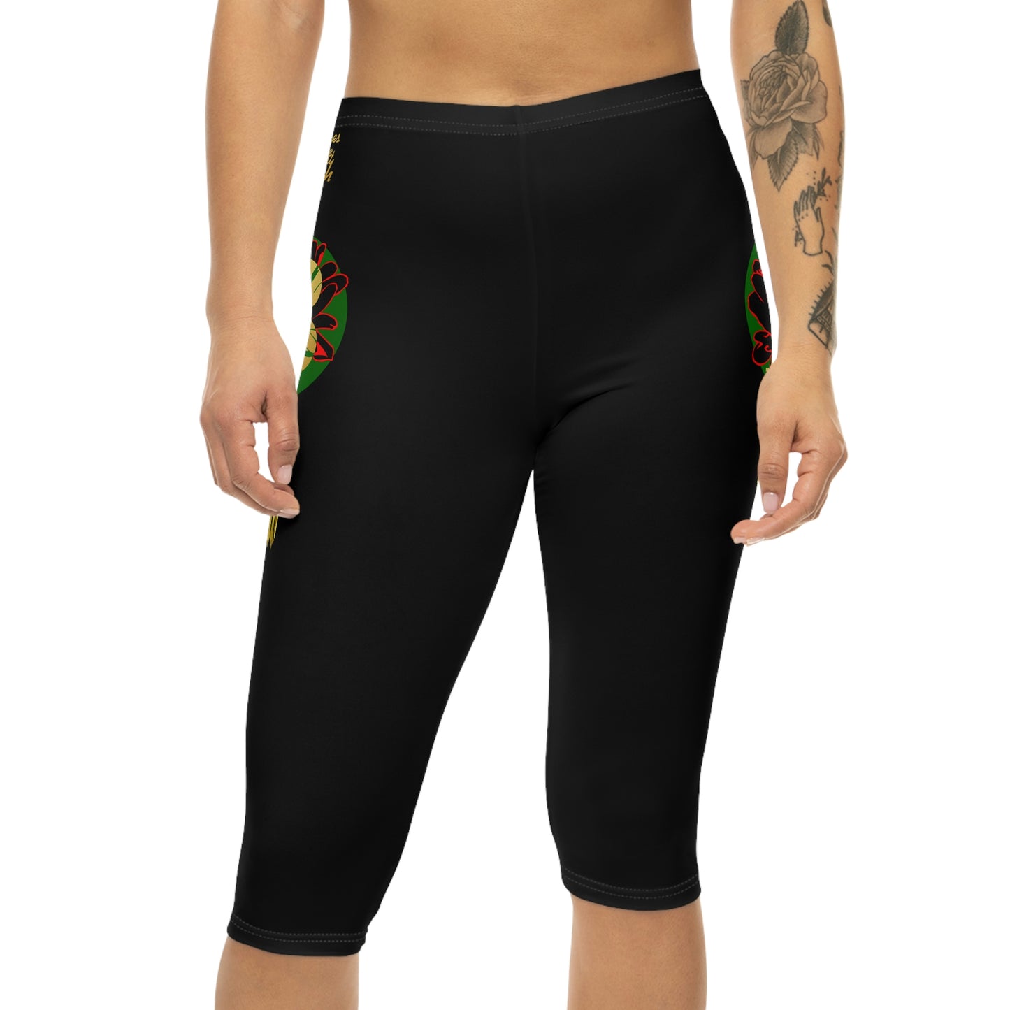 UNOBTCPOWERFLOWER Women’s Capri Leggings (AOP)