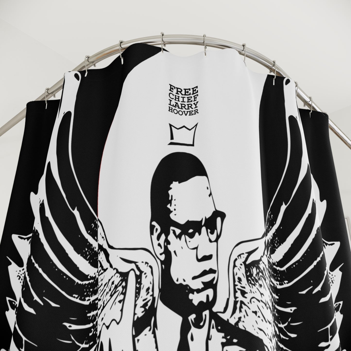 UNO ORGANIC ANGEL MALCOLM Shower Curtains