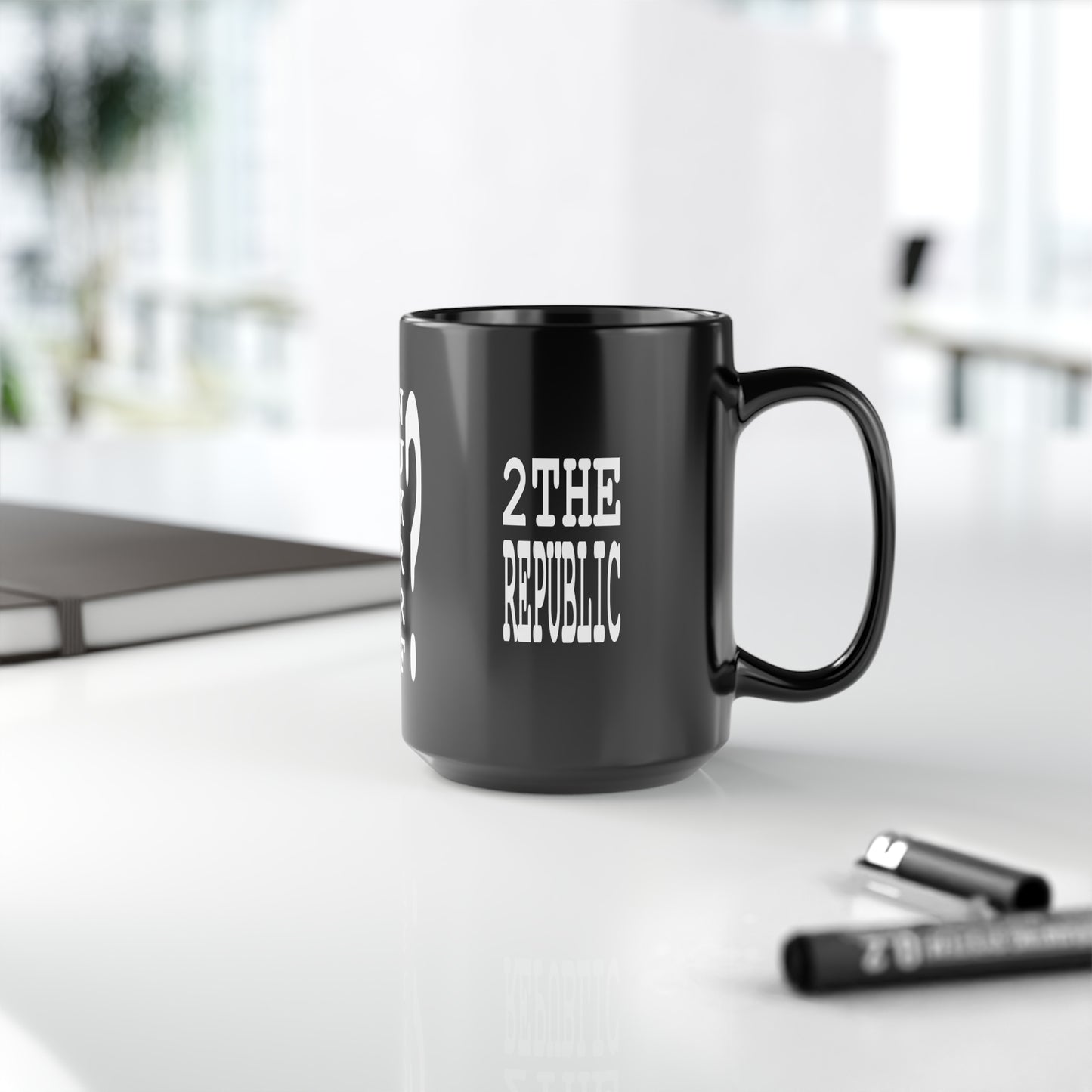 UNO 2THEREPUBLIC CAN YOU THINK FOR YOURSELF? Black Mug, 15oz