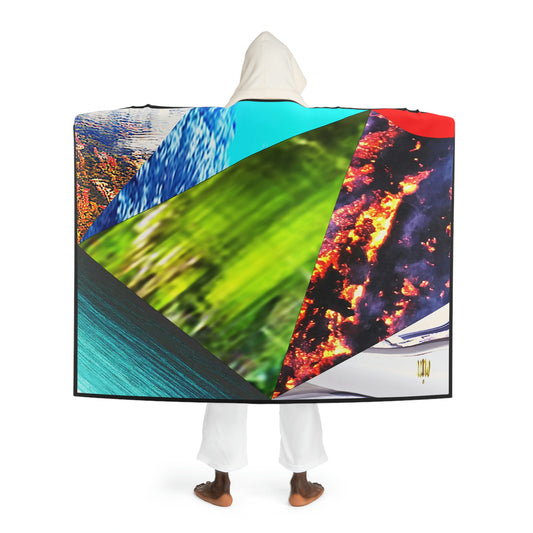 UNO ALLPRAISES V Hooded Sherpa Fleece Blanket