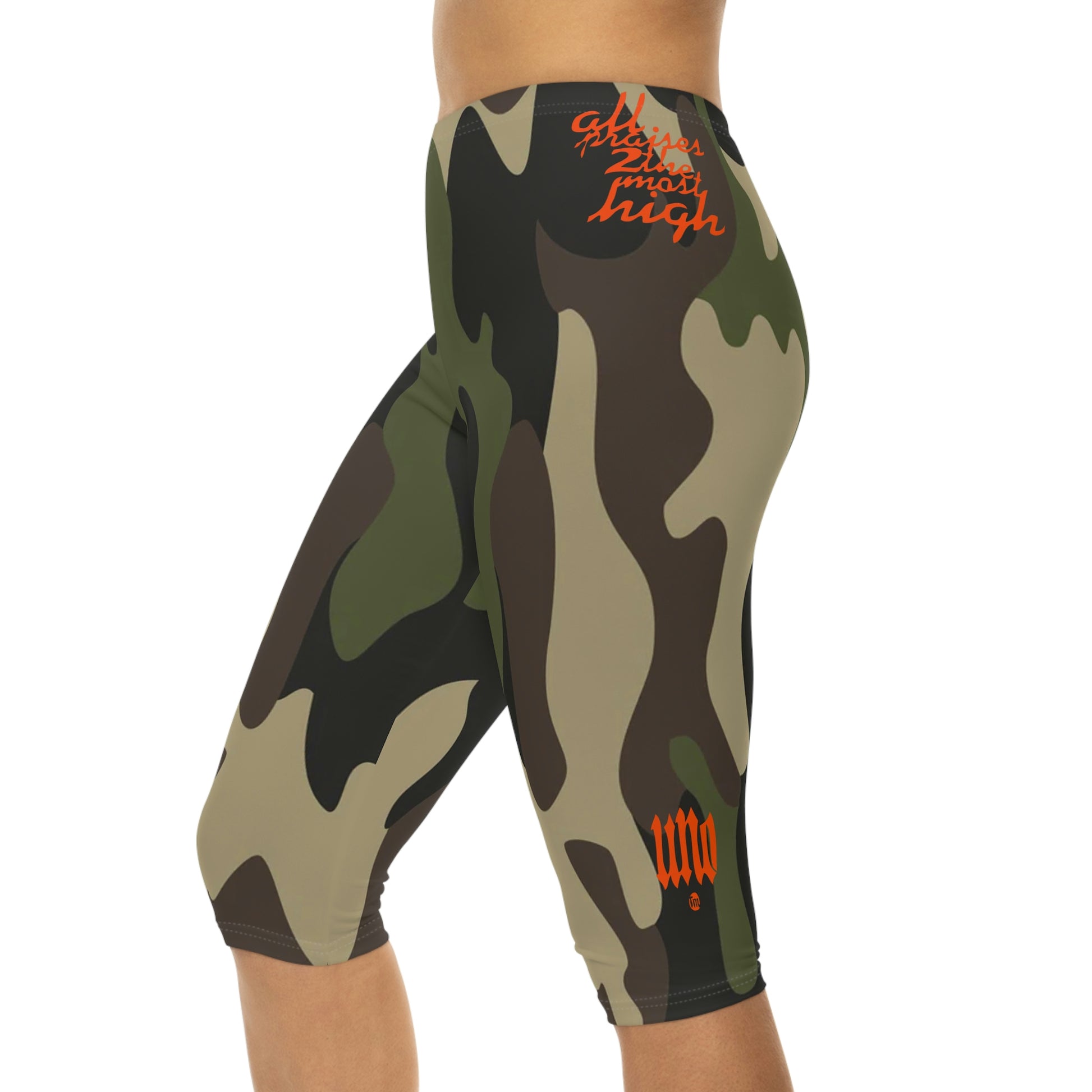 Women's Capri Leggings (AOP)